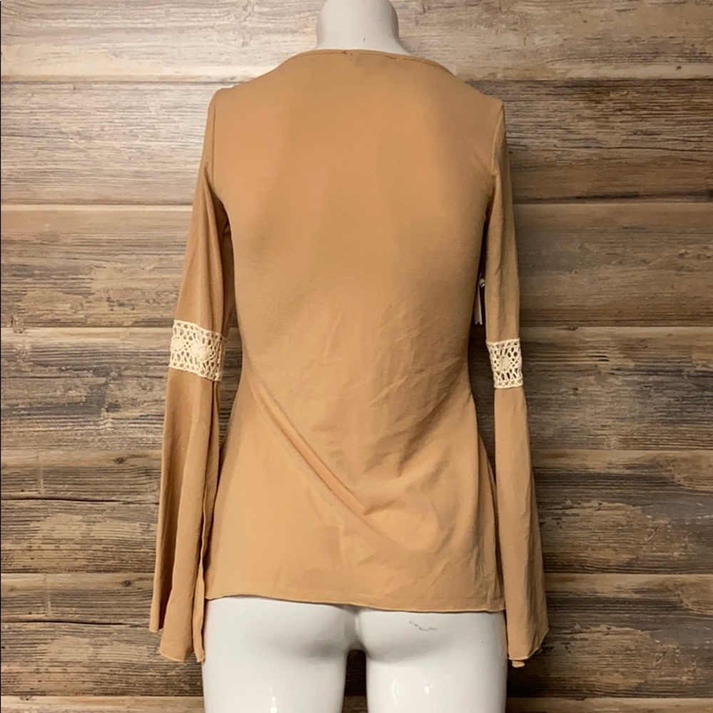 Hourglass Beige Peasant Top NWT G7 - Picture 2 of 3